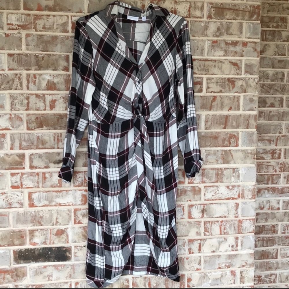 New York & Company Plaid Rayon
Shirt Dress Size Medium
